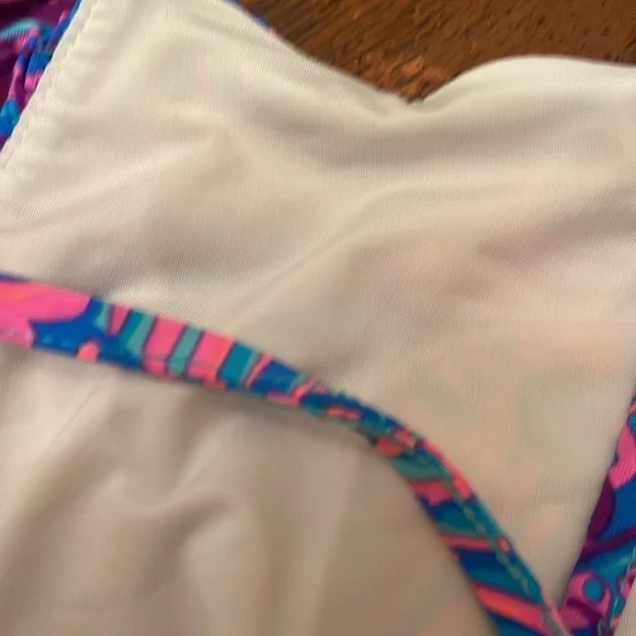 Lilly Pulitzer girl’s swimsuit size 8 - Picture 7 of 9